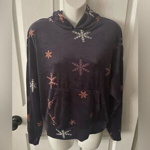 Cozie by Pink Rose Sweatshirt XS black velour hoodie with multicolor snowflakes
